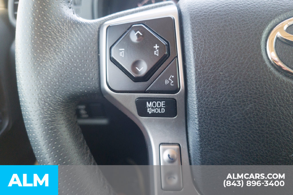 Used 2021 Toyota 4Runner SR5 Premium w/ Moonroof Package AWD/4WD image 11