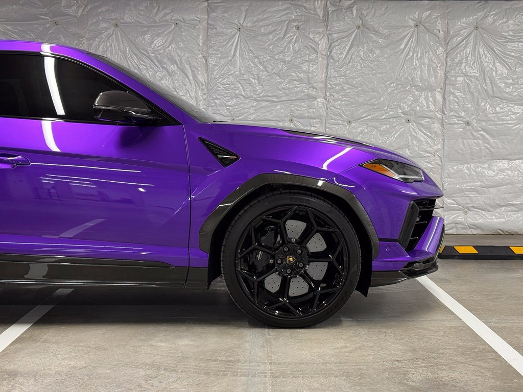Used 2023 Lamborghini Urus Performante AWD/4WD image 6