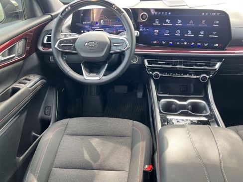 Certified 2024 Chevrolet Traverse Z71 w/ Enhanced Driving Package image 26