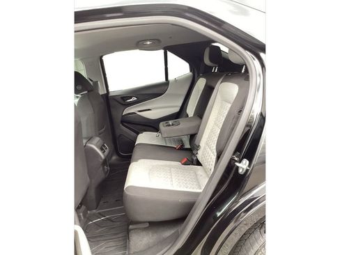 Used 2023 Chevrolet Equinox LS w/ LS Convenience Package AWD/4WD image 12