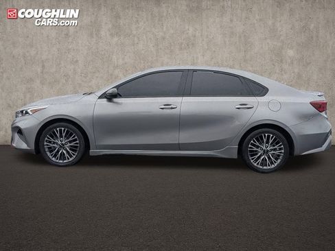 Used 2023 Kia Forte GT-Line w/ GT-Line Technology Package image 4