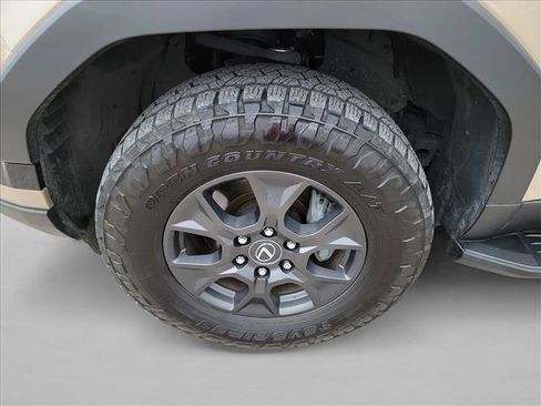Used 2024 Lexus GX 550 AWD/4WD image 9