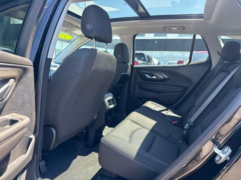 Used 2022 GMC Terrain SLE w/ Driver Convenience Package AWD/4WD image 21