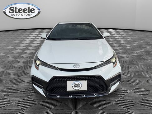 Used 2020 Toyota Corolla SE FWD image 8