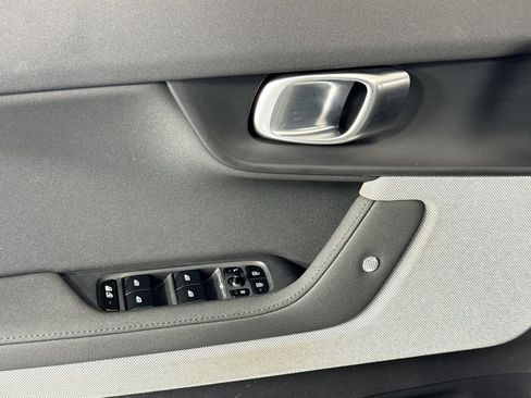 Used 2024 Polestar Polestar 2 AWD/4WD image 14