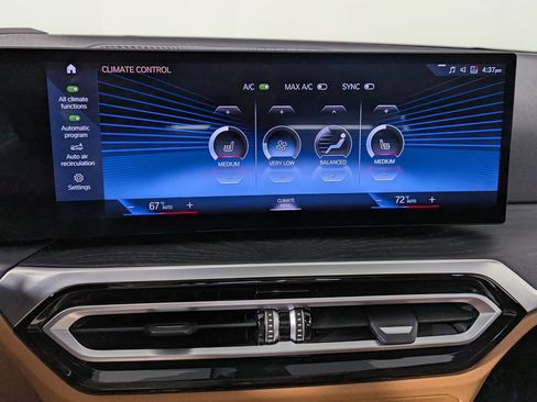 Used 2023 BMW 330i xDrive Sedan w/ M Sport Package AWD/4WD image 21