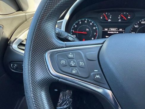 Used 2023 Chevrolet Malibu LT image 17