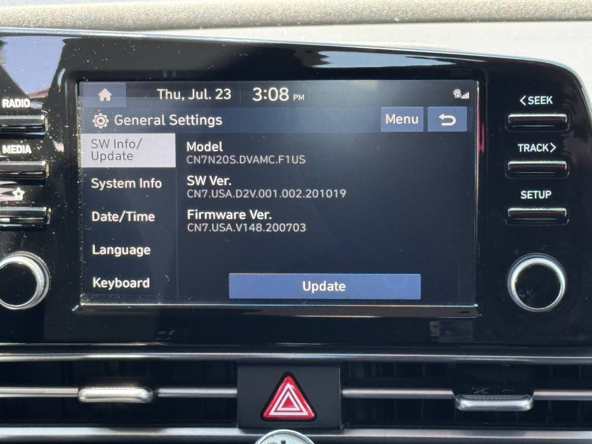 Used 2021 Hyundai Elantra SEL w/ Convenience Package FWD image 19