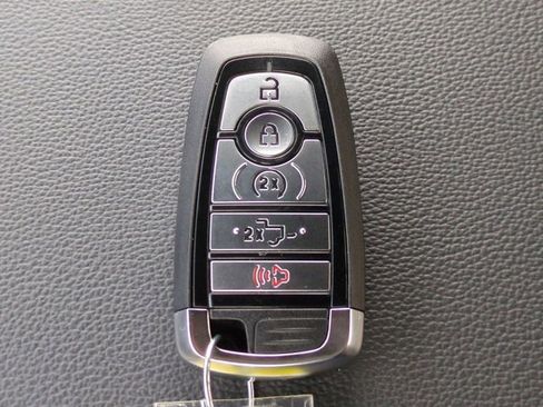 New 2025 Ford F150 XLT w/ Equipment Group 303A High image 28