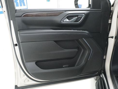 Used 2023 Chevrolet Tahoe LS RWD image 17