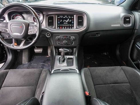 Used 2021 Dodge Charger R/T w/ Plus Group image 29