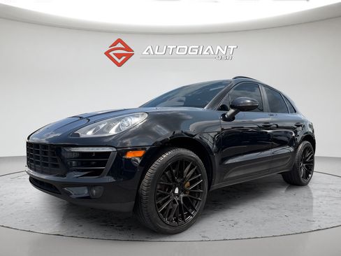 Used 2018 Porsche Macan AWD/4WD image 14
