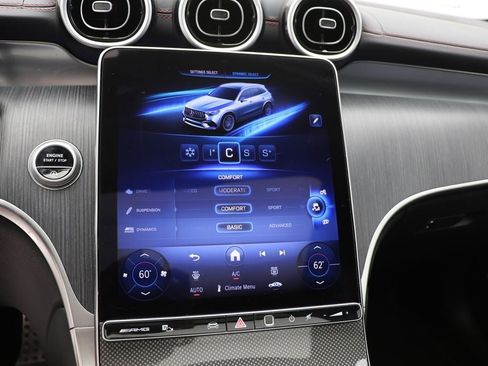 Used 2025 Mercedes-Benz GLC 43 AMG 4MATIC image 31