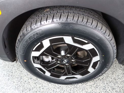 Used 2024 Hyundai Santa Fe SEL image 11