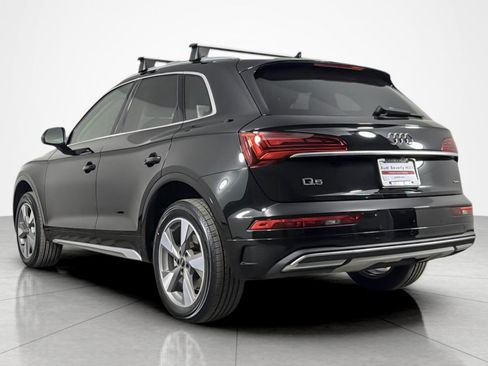 Used 2023 Audi Q5 2.0T Premium Plus w/ Premium Plus Package AWD/4WD image 3
