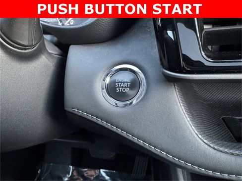 Certified 2022 Toyota Highlander XLE image 35