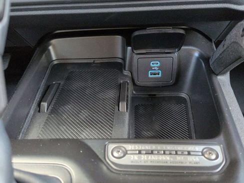 New 2025 Ford Bronco Big Bend w/ Black Diamond Package image 23