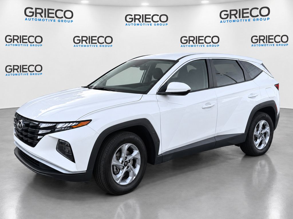 Used 2024 Hyundai Tucson SE AWD/4WD image 3