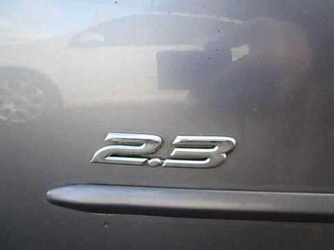 Used 2005 MAZDA MAZDA3 s w/ Sport Pkg image 29