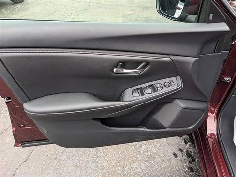 Used 2023 Nissan Sentra SV w/ All-Weather Package FWD image 10