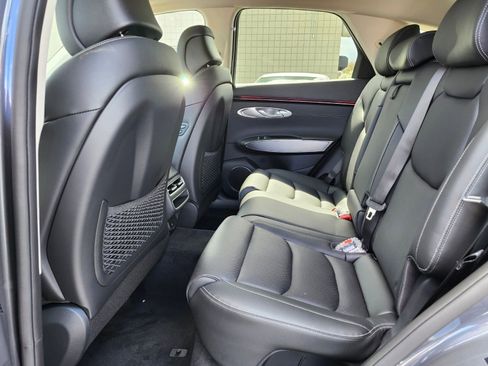 New 2026 Genesis GV70 2.5T Select AWD/4WD image 16