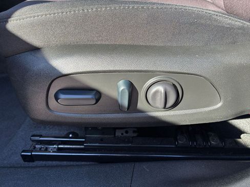 Used 2024 Chevrolet Malibu LT image 22