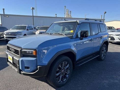 Certified 2025 Toyota Land Cruiser image 2