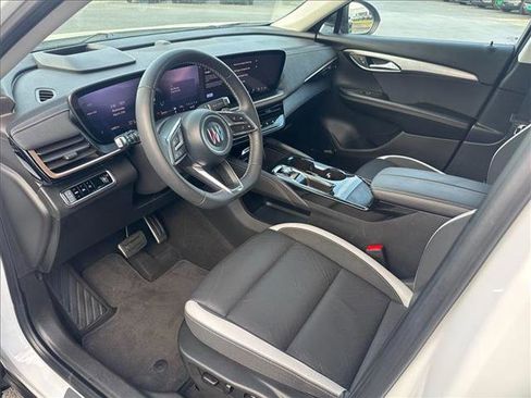 Used 2025 Buick Envision Sport Touring image 16