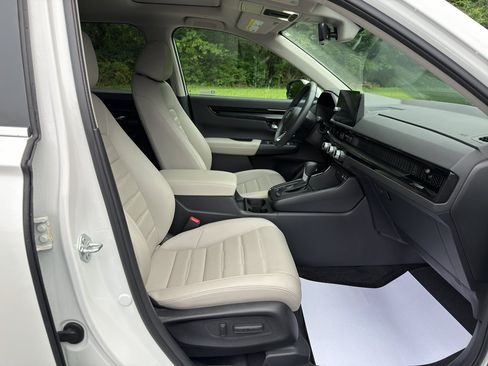 Used 2024 Honda CR-V EX-L image 18