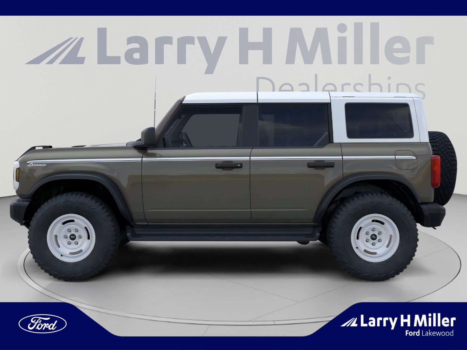 New 2026 Ford Bronco Heritage Edition AWD/4WD image 3
