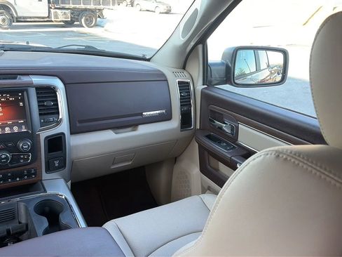 Used 2017 RAM 1500 Laramie w/ Convenience Group image 15