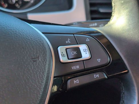 Used 2020 Volkswagen Atlas SE w/ Panoramic Sunroof Package image 16