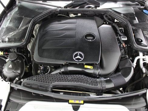 Used 2019 Mercedes-Benz C 300 Sedan image 38
