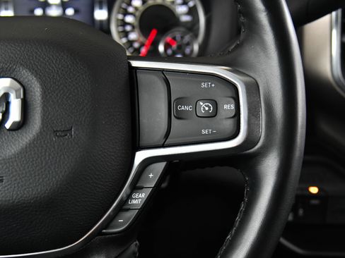 Used 2024 RAM 2500 Laramie image 39