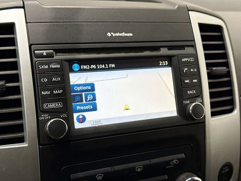 Used 2015 Nissan Xterra PRO-4X w/ Pro-4x Leather Package image 35