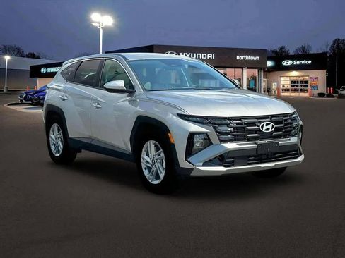 New 2026 Hyundai Tucson SE AWD/4WD image 11