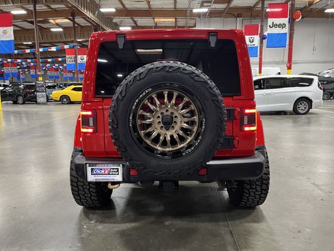 Used 2024 Jeep Wrangler Unlimited Rubicon 392 AWD/4WD image 4