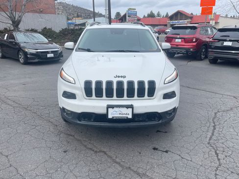 Used 2016 Jeep Cherokee High Altitude w/ Technology Group image 10