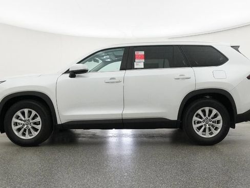 New 2026 Toyota Grand Highlander XLE image 49