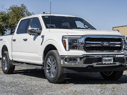 New 2025 Ford F150 Lariat w/ Equipment Group 501A Mid