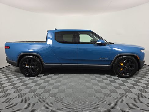 Used 2022 Rivian R1T Adventure AWD/4WD image 6