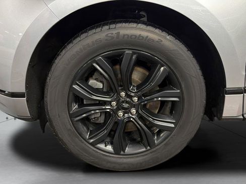 Used 2022 Ford Edge SE w/ Black Appearance Package image 26