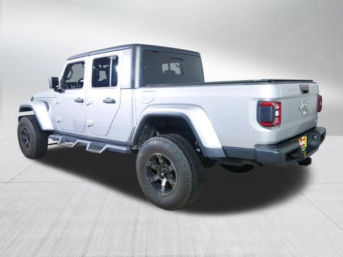 Used 2020 Jeep Gladiator Overland AWD/4WD image 5
