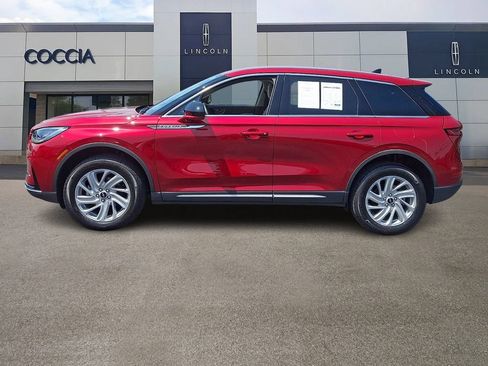 Certified 2025 Lincoln Corsair AWD image 7