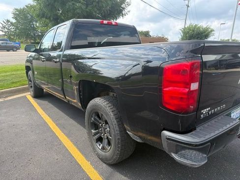 Used 2017 Chevrolet Silverado 1500 LT w/ Midnight Edition AWD/4WD image 3
