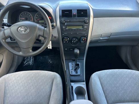 Used 2009 Toyota Corolla LE FWD image 15