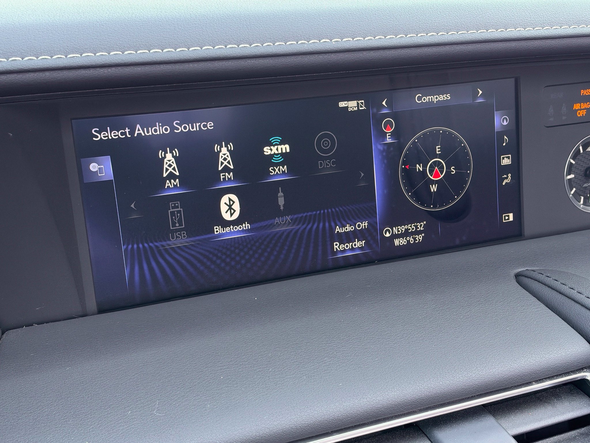 Used 2023 Lexus LC 500 Convertible RWD image 30