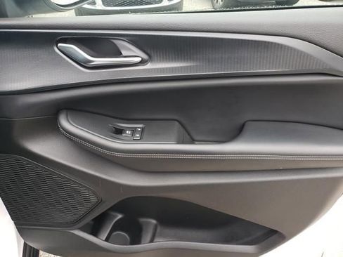 Used 2024 Jeep Grand Cherokee Laredo X w/ Luxury Tech Group I image 18