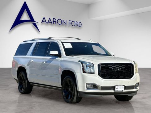 Used 2019 GMC Yukon XL Denali w/ Denali Ultimate Package image 7