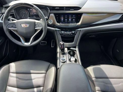Used 2025 Cadillac XT6 Sport w/ Platinum Package AWD/4WD image 15
